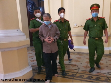 bao ve khong che ke giet nguoi tai cho kim bien