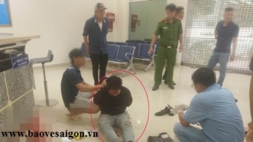 bao ve va nu nhan vien ngan hang bi thuong do khong che ten cuop