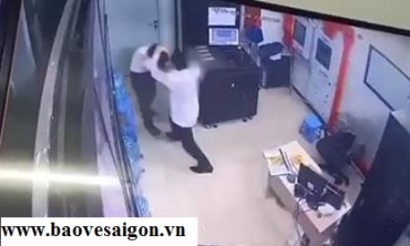 nu bao ve bi nam thanh nien nhau say ve hanh hung