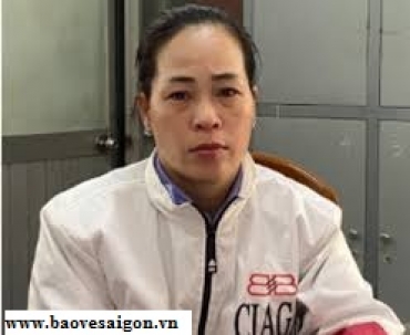 nu quai an minh duoi boc vo nhan vien bao ve