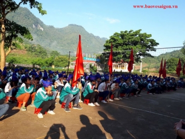truong hoc khong thue bao ve giao vien truc he thay bao ve